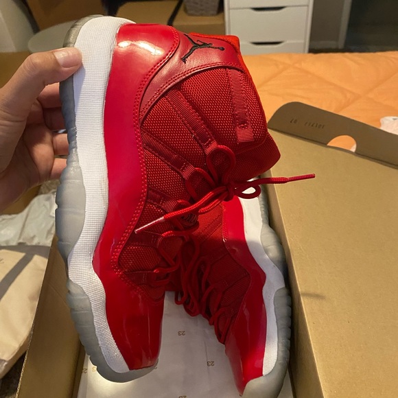 Jordan retro 11 - Picture 1 of 1